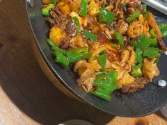 -聚鑫朋酸菜肥肠(文艺路口店)