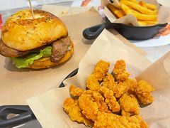 -必胜客(燕郊永旺店PHDI店)