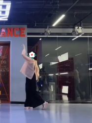 -CICI街舞专业培训