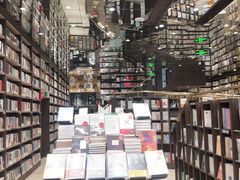 -钟书阁(群光广场店)