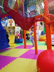 -嘟嘟乐儿童乐园(卜蜂莲花店)