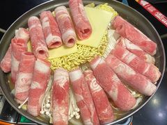 -炙韩料理·部队锅专门店