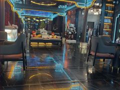 -屋有岛沉浸游戏旗舰店(中山公园店)