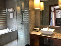 -水底山庄园温泉