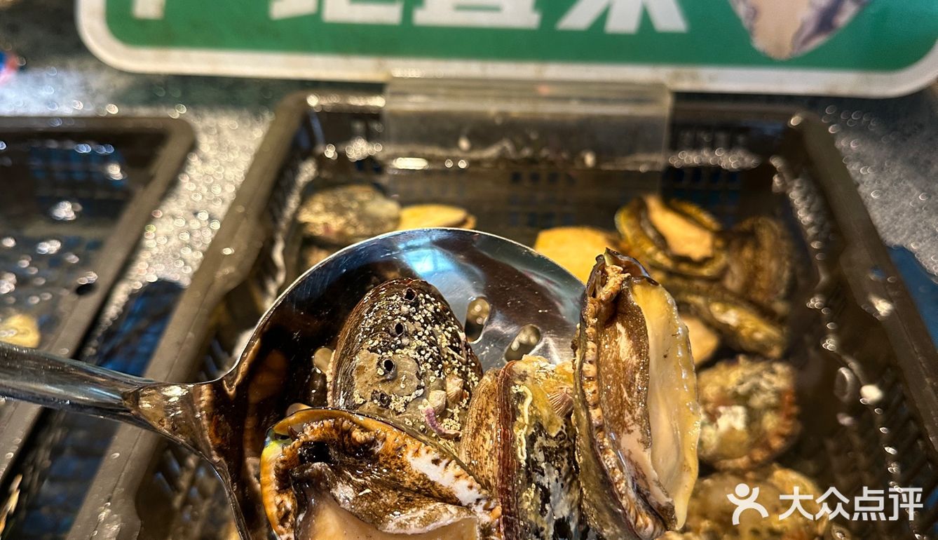 卧卧卧❗️上海也有了❗️人均300+的海鲜自助🦞