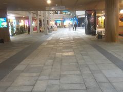-易生活购物公园