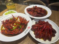 -叶派龙虾•招牌香辣蟹·海鲜(中海国际店)