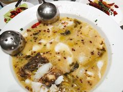 -姚姚酸菜鱼·金戈戈香港豉油鸡(喜荟城联名店)