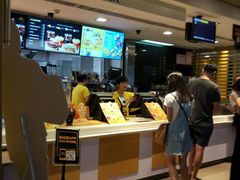 -麦当劳(海岸城店)
