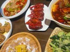 -聚汇三少·龙虾·中餐厅(莫邪路新天地店)