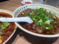 -杨三孃跷脚牛肉(玉双路店)