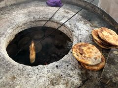 -玉龙喀什有名爱可德木烤包子