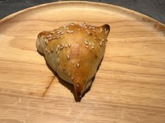 羊肉烤包子-耶里夏丽·丝路新疆菜·清真食品(徐汇南丹东路臻选店)
