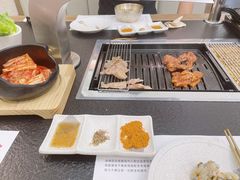-韩满园· 甄选韩式烤肉
