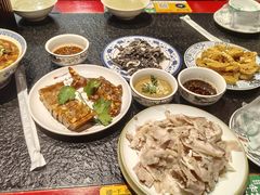 -老北京胡同味道二荤铺(酒仙桥店)