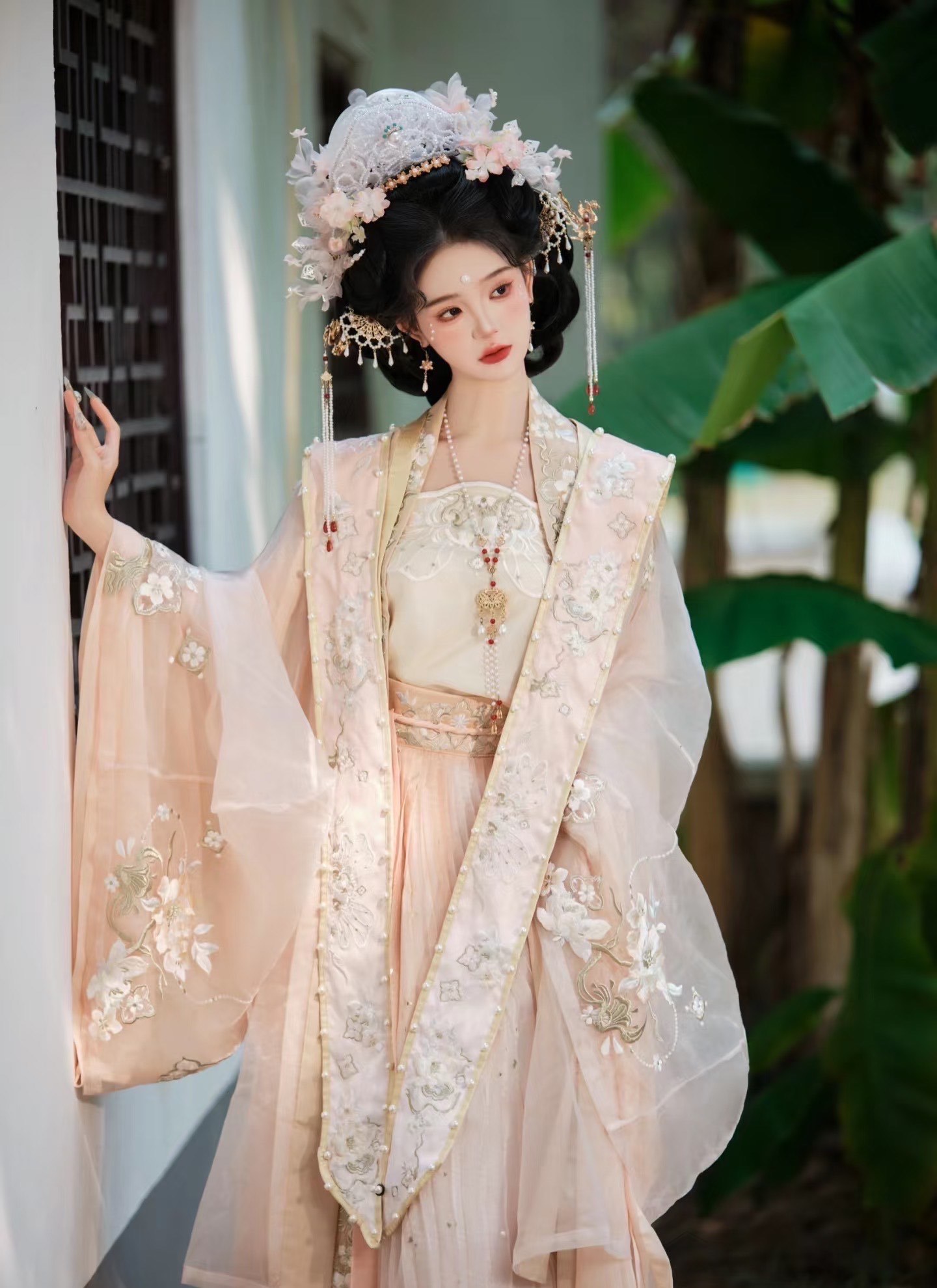 穿越千年之美✨洛莉华裳汉服化妆旅拍馆
