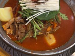 -喇喇排骨火锅·传统韩式脊骨汤(望京西园总店)