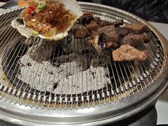 -啊美丽炭火烤肉(滑翔一店)