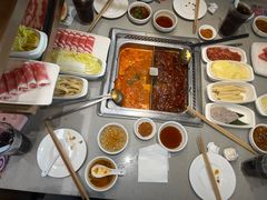 -海底捞火锅(新松江路生日主题店)