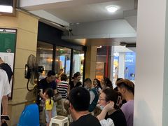 等位区-遇见西木美式餐厅(体育路店)