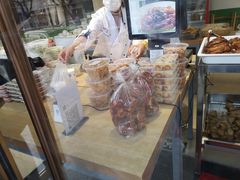 面包甜点陈列柜-紫光园清真北京小吃(正阳大街店)
