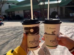 -喜茶(迪士尼小镇·平行宇宙店)