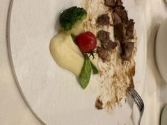 -宴悦海鲜餐厅·游水海鲜·牛排(亚龙湾瑞吉店)