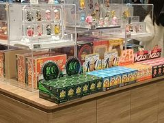 -泡泡玛特POPMART(国金街店)