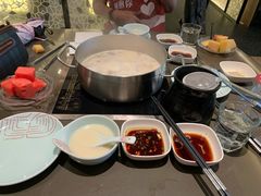 -捞王锅物料理(上海世茂广场店)