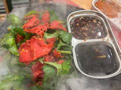 生牛肉-李不管把把烧(天府三街店)