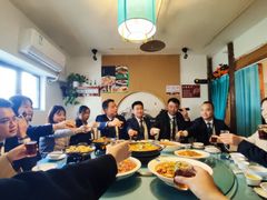 -兔行天下-鸿鹤鲜锅兔(中海国际店)