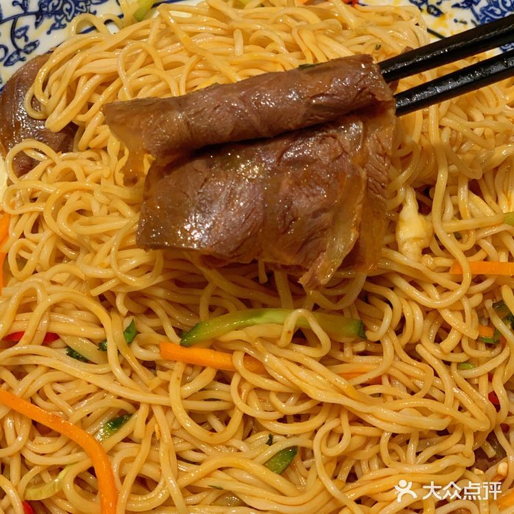 正宗兰州拉面,陈香贵兰州牛肉面深圳首店开业啦!