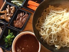 -益百岁牛尾汤(香山路店)