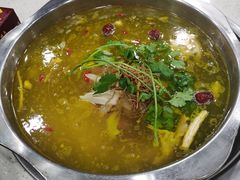 -乙丙丁正宗昭通天麻火腿鸡(总店)
