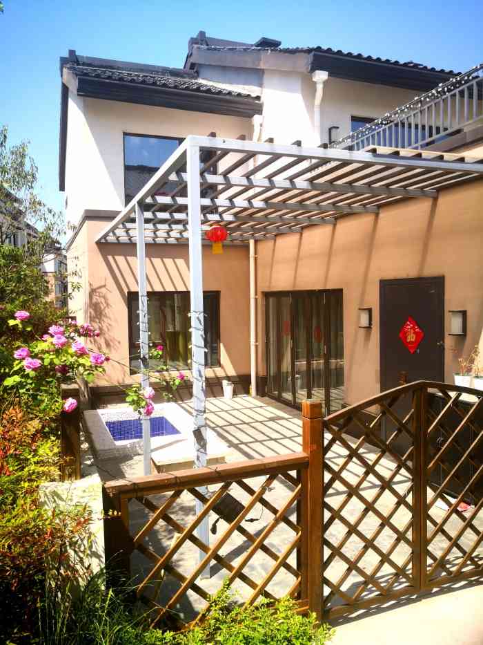 太白熙岸会所客房-"这家会所位于太白县,有别墅,有温泉,有高.