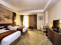 -中家鑫园温泉酒店鑫悦汤泉