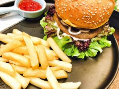 -ZING COFFEE 镜咖啡