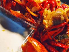 -臻鲜燕海鲜融合餐厅(金陵style店)