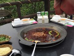 -楠柏弯休闲山庄(梨花溪店)