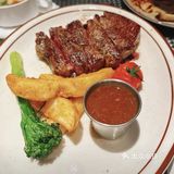 被风渡嘉荷西餐厅的环境服务及美食吸引了