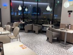 -必胜客(大坪英利店)
