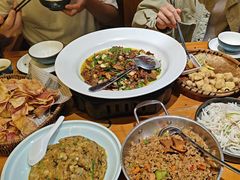 -老滇山寨•云南特色菜•地方菜•民族风情歌舞表演(金碧店)