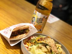 -煜北·西北小馆(曲阳路店)