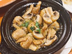 蒜油蘑菇-BISTROFIORE美伊娜(伊犁南路店)