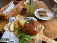 -雕刻时光咖啡馆(南院门店)