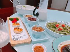 鲜花饼-一品滇香·云南菜(公益西桥店)