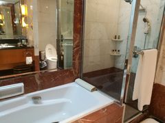 卫生间-大连富丽华大酒店