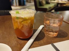 手打爆柠茶-港丽餐厅(龙之梦长宁店)