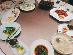 -泓历皇朝酒店(东亭店)