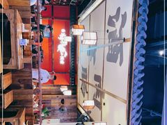 -先启半步颠小酒馆(白麓里店)